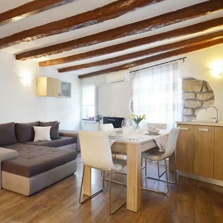 Apartment Eleni Rovinj Luaran gambar
