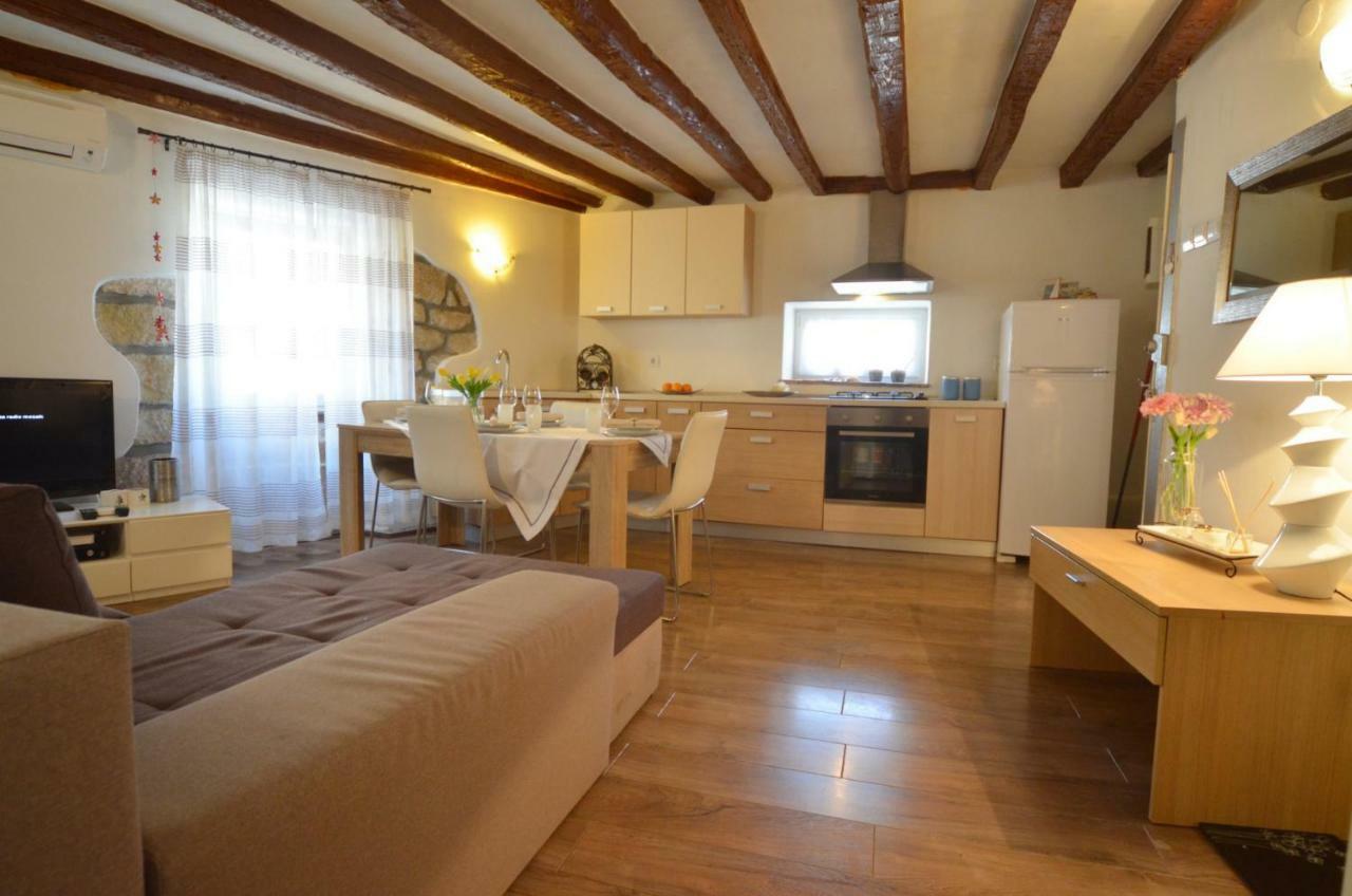 Apartment Eleni Rovinj Luaran gambar